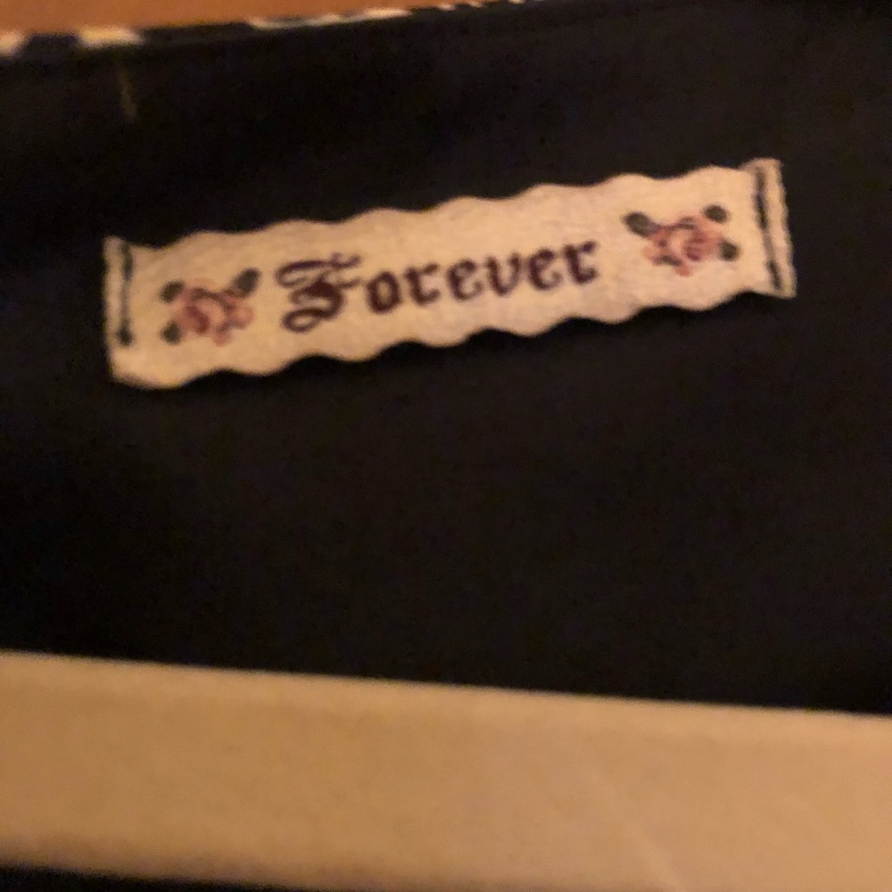 Forever 21 (vintage) Black & cream /ivory silk dress, puffed sleeve. Worn once - Picture 5 of 8